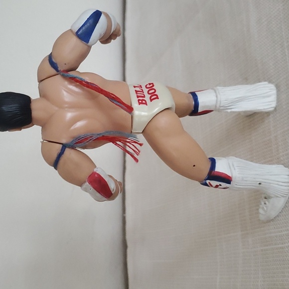 Bull Dog Vintage 1996 WWF Action Figure - Picture 9 of 12